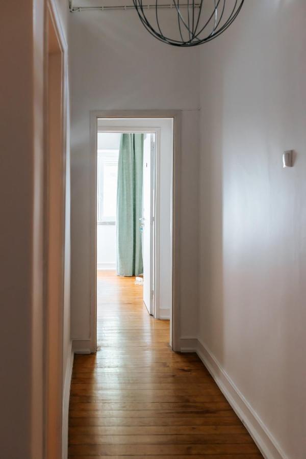 Romantic Downtown Guest house *