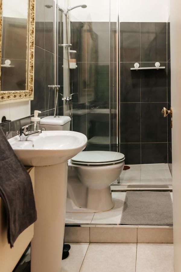 Guest house Romantic Downtown